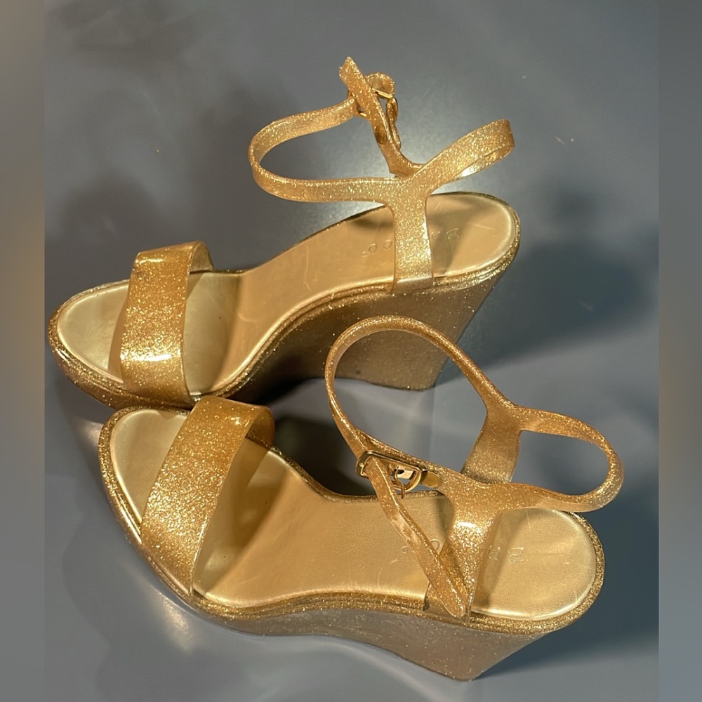 Women’s Shoes